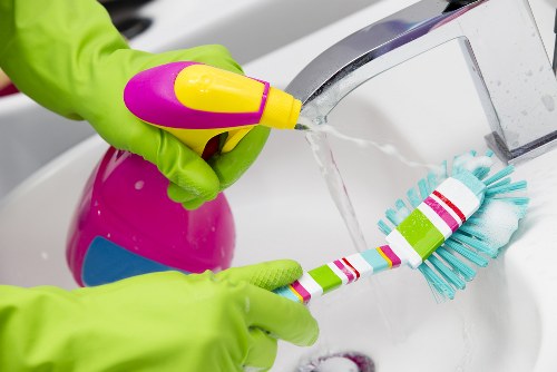 Local sofa cleaning service in Gunnersbury